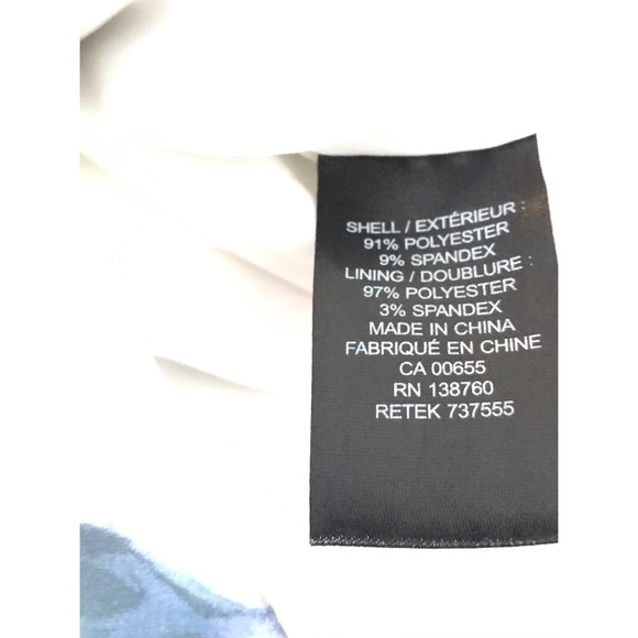 RW&Co beautiful floral white pencil work skirt - Picture 4 of 5